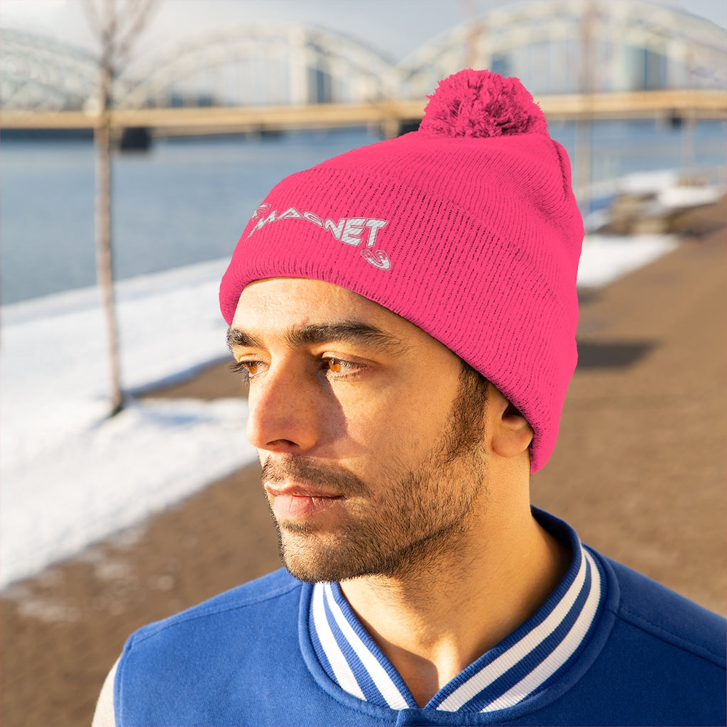Magnet Classic Pom Pom Beanie