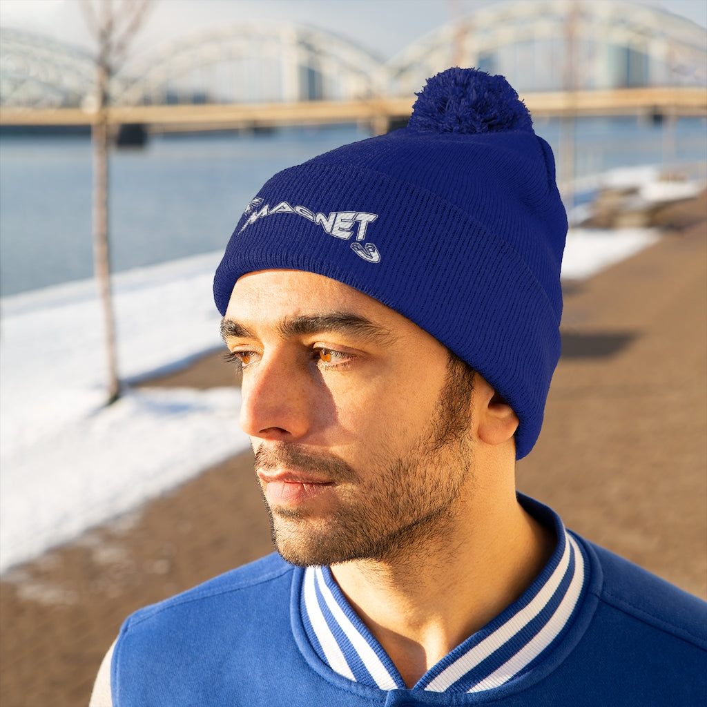 Magnet Classic Pom Pom Beanie