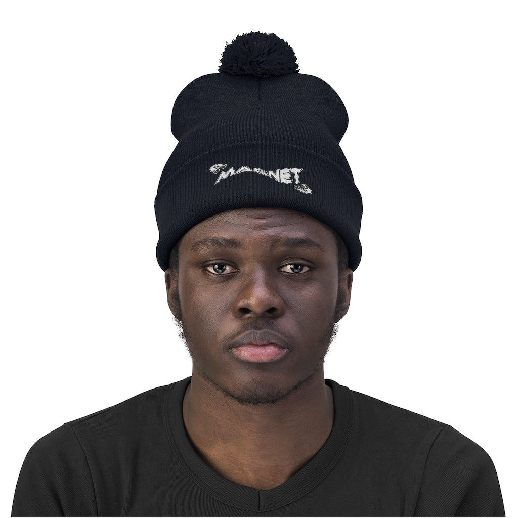 Magnet Classic Pom Pom Beanie