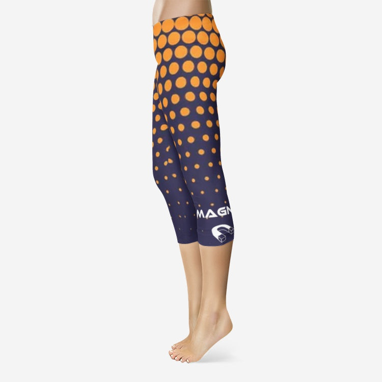 Magnet All-Over Print Capri Leggings