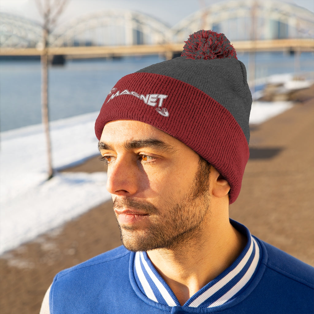 Magnet Classic Pom Pom Beanie