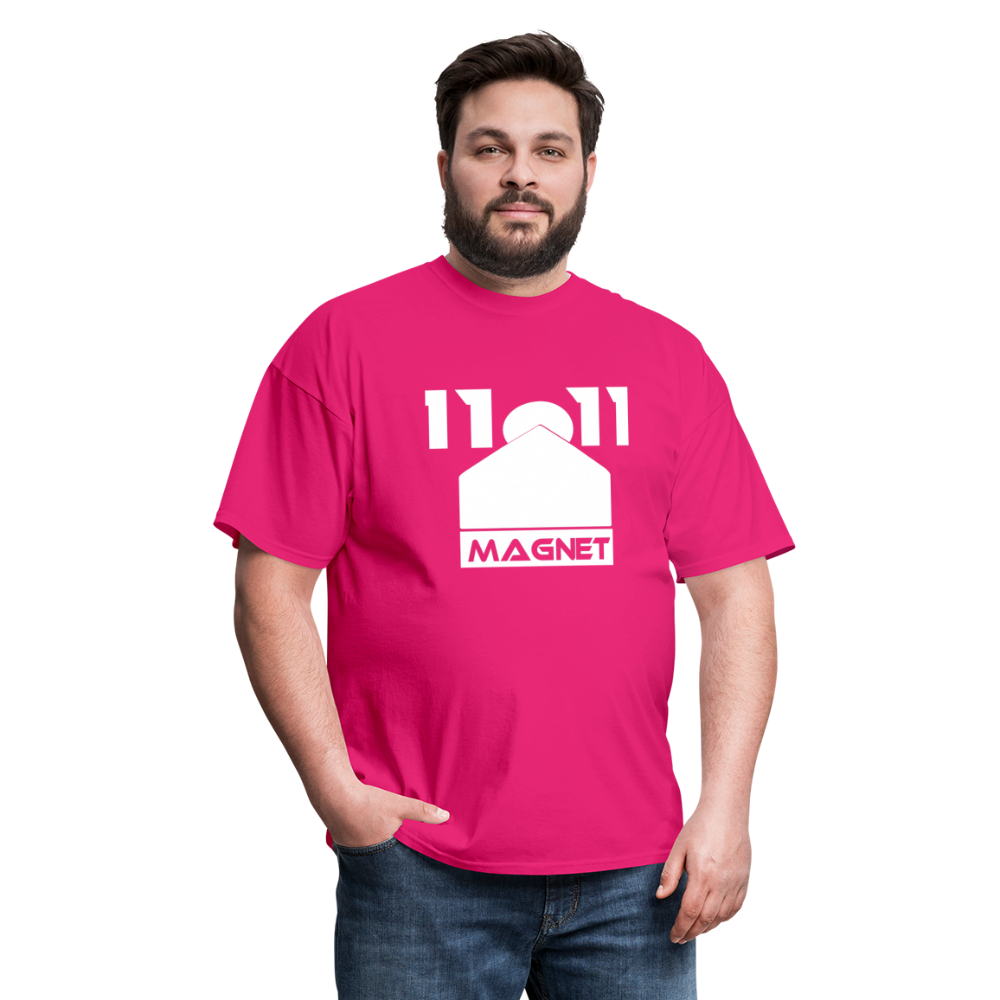 Magnet 11.11 Unisex Classic T-Shirt - fuchsia