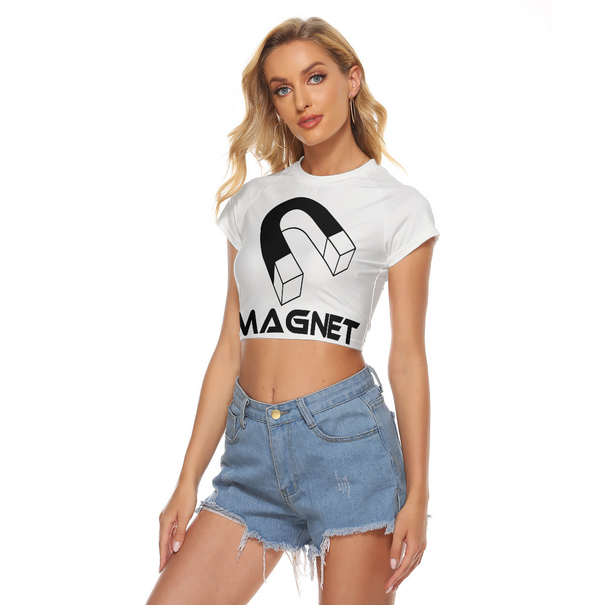 Magnet Women's Raglan Cropped T-shirt