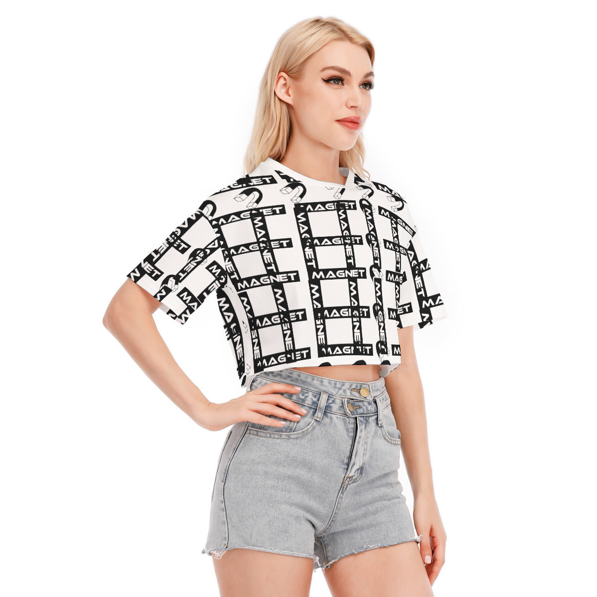 MAGNET PLAID AND PAID BLACK  Cropped T-shirt | 190GSM Cotton