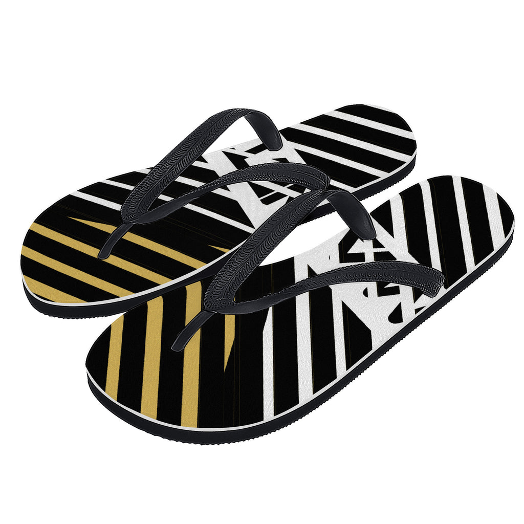 Magnet Throne Sandals