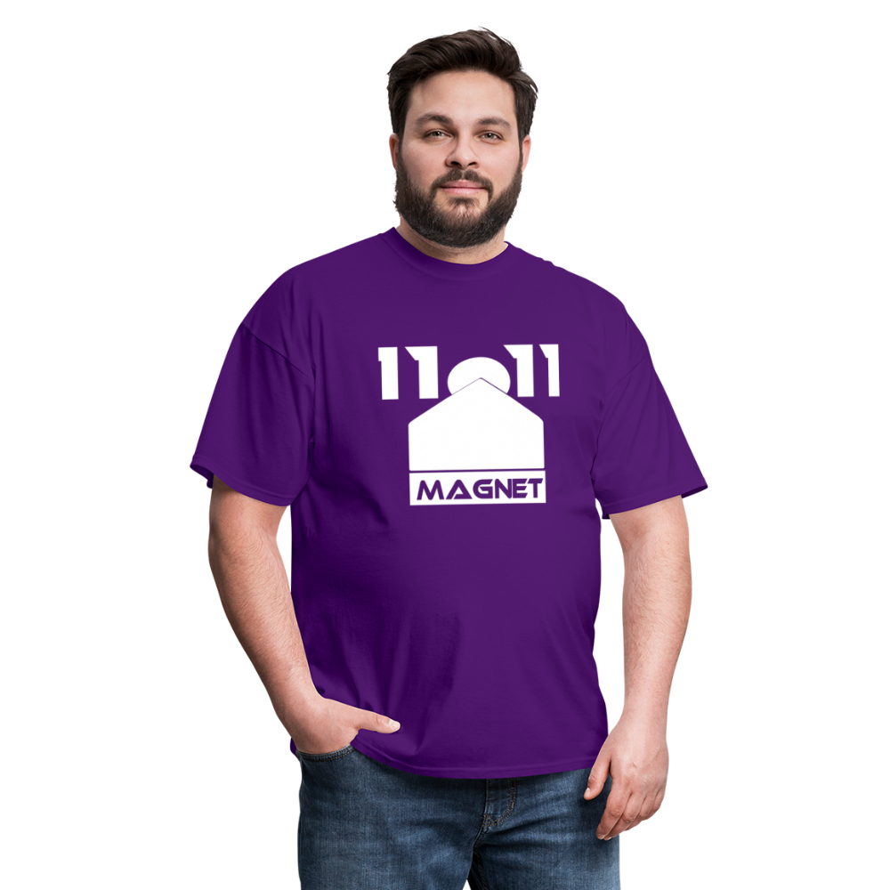 Magnet 11.11 Unisex Classic T-Shirt - purple